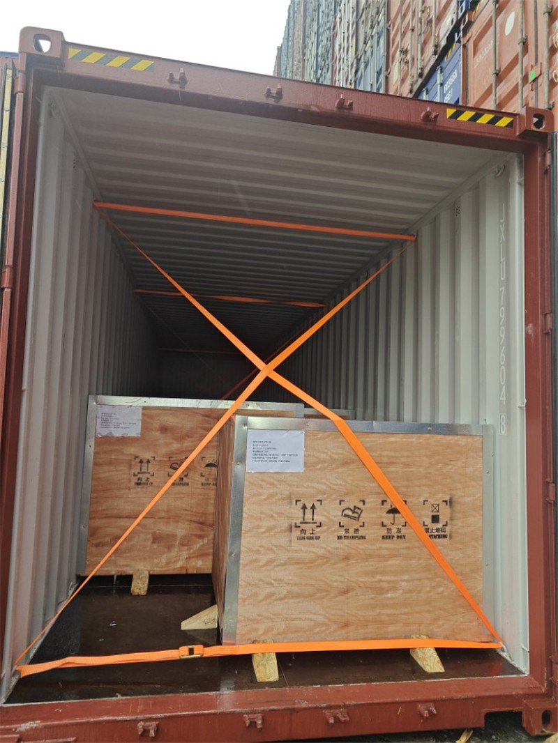 630 kVA 3 phase dry type transformer packing 630 kVA 3 phase dry type transformer packing